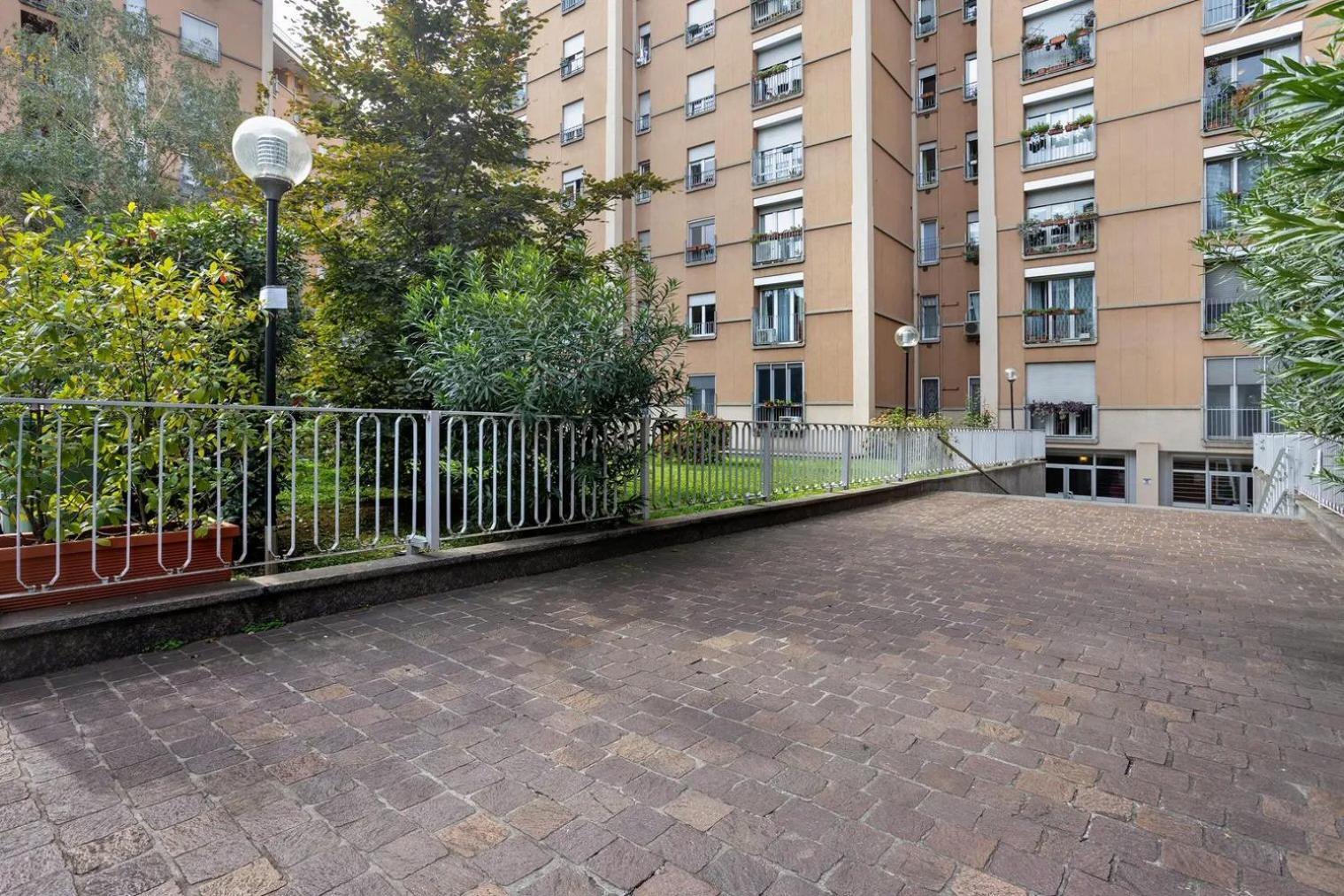 Appartement Cadolini - Secured Parking! - Duomo In 20 Min - Quiteness And Garden *